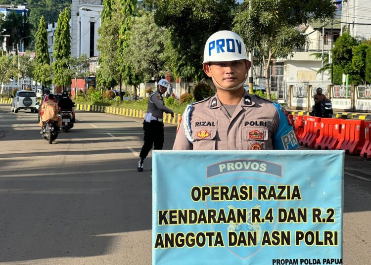 Bid Propam Polda Papua Gelar Ops Gaktibplin Pemeriksaan Kendaraan Anggota Di Mako Polda Papua