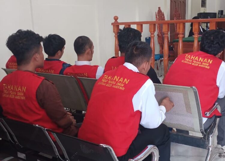 Penertiban Penambangan Emas Ilegal Di Papua Barat Tidak Pernah Berhenti 49 Tersangka Diamankan, Puluhan Jalani Sidang