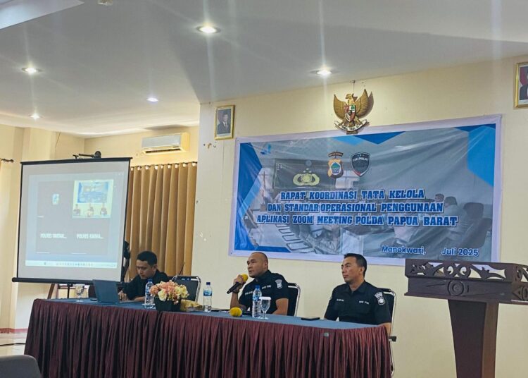 Polda Papua Barat Gelar Rakor Tata Kelola Zoom dan Bimtek Optimalisasi Layanan 110