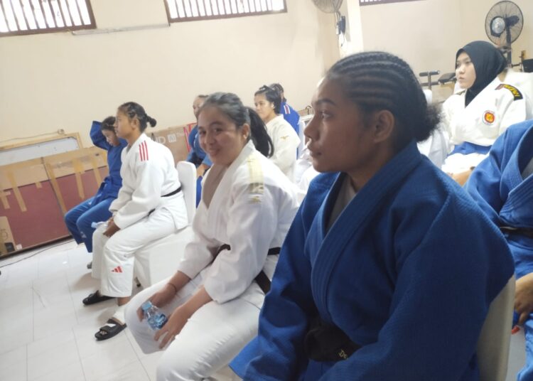 Bripda Dita Aulia Permata Putri Raih Emas untuk Polda Papua di Kejuaraan Judo Kapolri Cup 2025
