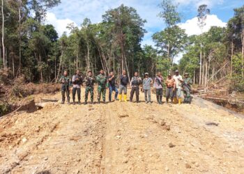 Sinergitas TNI, Polri dan Pemerintah Distrik laksanakan patroli jarak jauh di wilayah Distrik Naikere