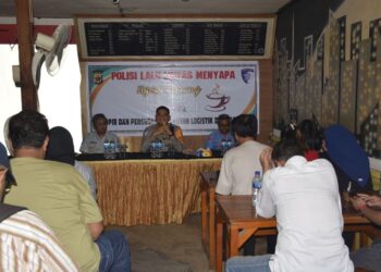 Ditlantas Polda Papua Gelar “Polisi Menyapa” Bersama Supir Dan Pengusaha Angkutan Logistik Di Jayapura