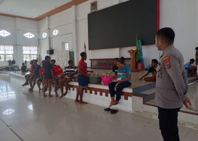 Polres Mappi Amankan Posko Pengungsian Banjir, 348 Warga Ditampung di Tiga Lokasi