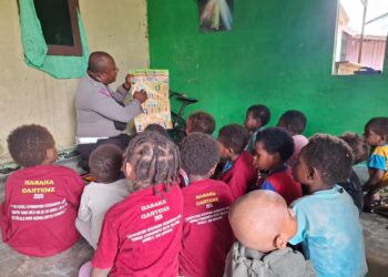 Hadirkan Semangat Belajar Membaca dan Berhitung Dalam Polisi Pi Ajar