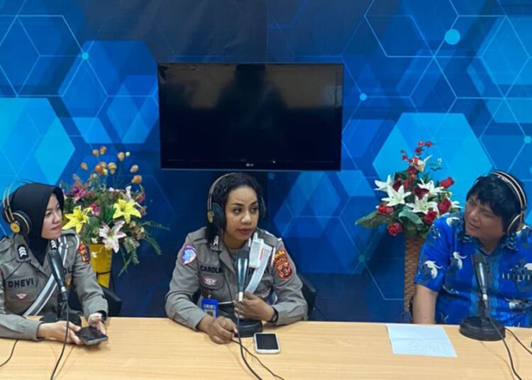 Polri dan RRI Pro 1 Jayapura Gelar Patroli Udara Pantau Situasi Lalu Lintas