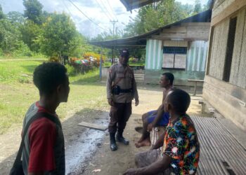 Perkuat Komunikasi, Polsek Masirei Polda Papua Ajak Masyarakat Untuk Bersama Jaga Situasi Kamtibmas Yang Aman