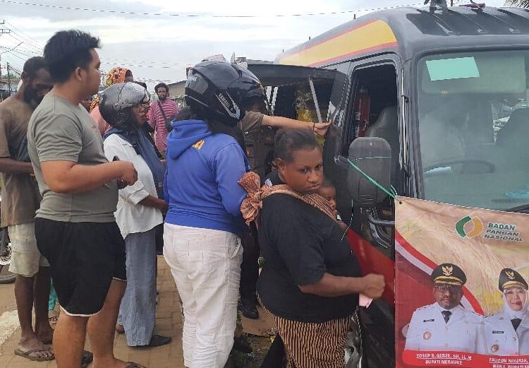 Polres Merauke Salurkan 1,7 Ton Beras Murah, Kapolres AKBP Leonardo Yoga : Warga Harus Terbantu