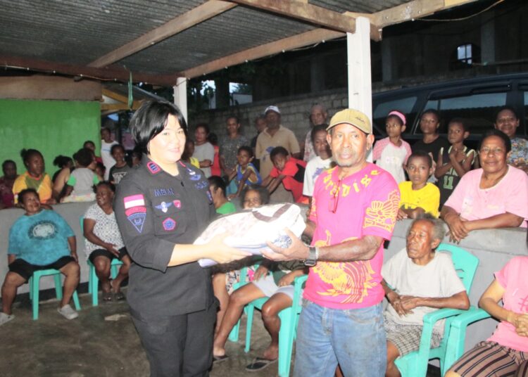 HUT ke-77 Polwan, Polwan Polda Papua Hadirkan Bakti Sosial dan Himbauan Humanis kepada Masyarakat