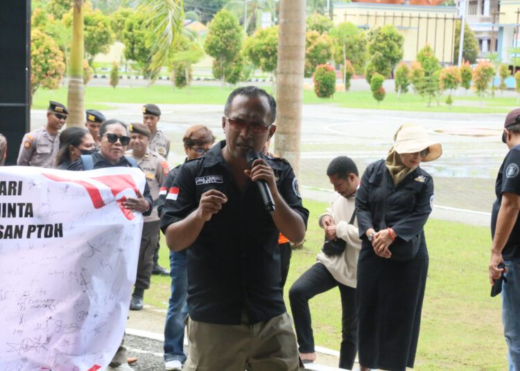 Polda Papua Barat Terima Aspirasi Elemen Masyarakat Tolak Pemecatan Kompol Kosmas Kaju