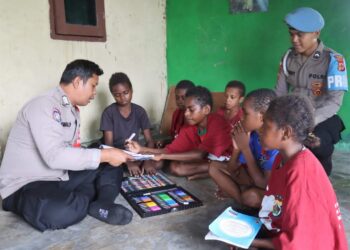 Satgas Si Ipar Polres Yahukimo Kembali Melakukan Kelas Ceria
