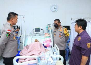 Kapolda Papua Kunjungi Korban Kerusuhan Yalimo di RS Bhayangkara Jayapura