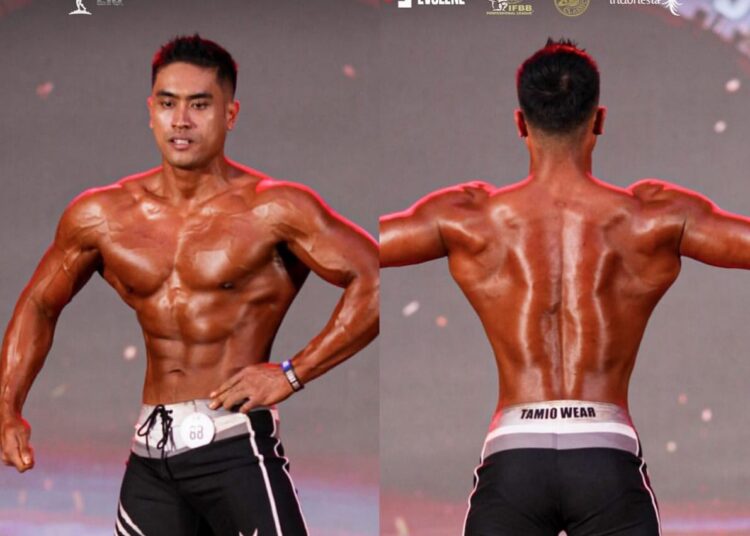 Brigpol Irvan Moernandany Terima Piagam Penghargaan pada Syukuran HUT Lalu Lintas ke-70 Polda Papua