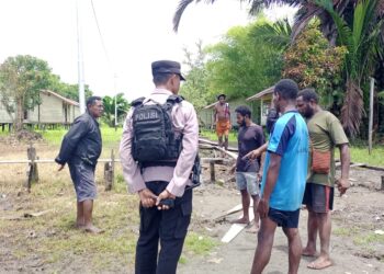 Polres Asmat Laksanakan Olah TKP dan Upaya Evakuasi Jenazah Korban Penembakan di Kampung Ulakin