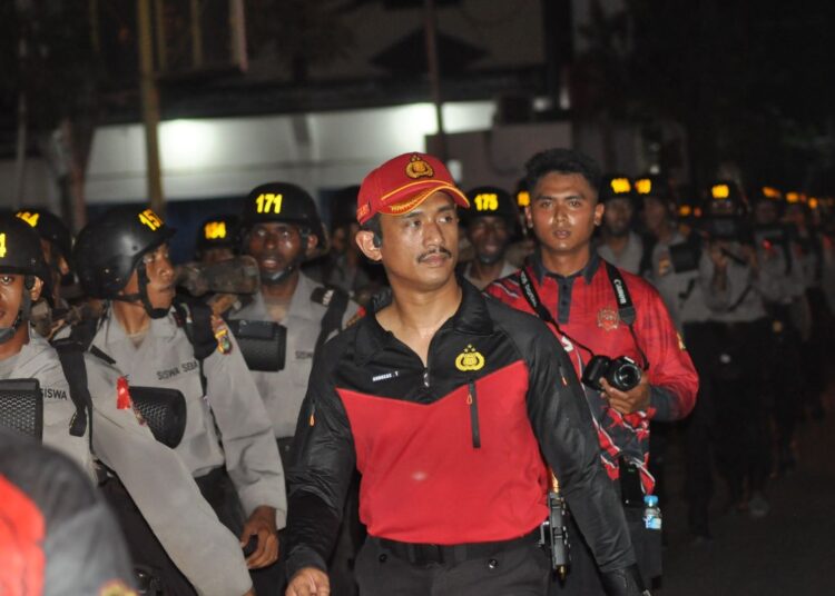 Ka SPN Polda Papua Pimpin Hiking Tahap Akhir Siswa Diktukba Polri