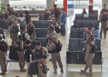 Keberangkatan Personel Brimob Polda Papua Selesai Melaksanakan Bko di Polres Jayawijaya