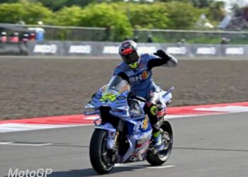 Fermin Aldeguer Juarai MotoGP Mandalika 2025, Marquez dan Bezzecchi Tabrakan