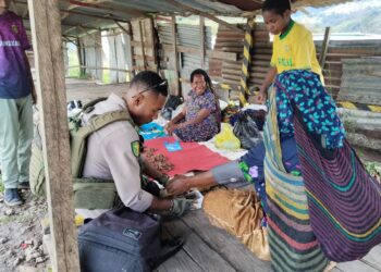 Polres Lanny Jaya Terus Hadir untuk Rakyat: Subsatgas Keladi Sagu Gelar Pelayanan Kesehatan di Tiom