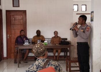 Wujudkan Harkamtibmas, Sat Samapta Polres Sarmi Bersama Pemda Sarmi Gelar Dialog dengan Pedagang dan Ojek