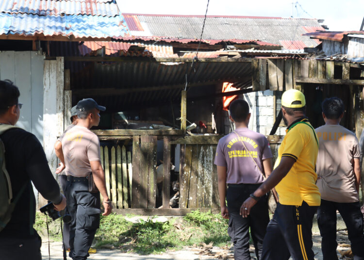 Solidaritas Tanpa Batas, Polisi Sarmi Kota Bahu-Membahu Bantu Warga Pasca Gempa