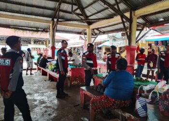 Sat Samapta Sarmi Gencar Patroli Dialogis, Jaga Ketertiban di Pasar Sentral Mararena