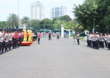 Kapolres Jakpus Pimpin Apel Kesiapan Tim SAR Hadapi Musim Hujan