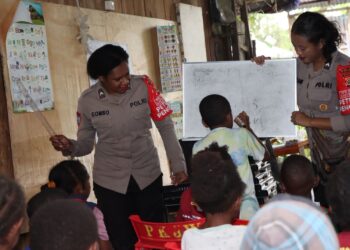 Subsatgas Si Ipar Polres Jayawijaya Gelar Kegiatan Edukasi di Kampung Walani dalam Rangka Operasi Rasaka Cartenz 2025