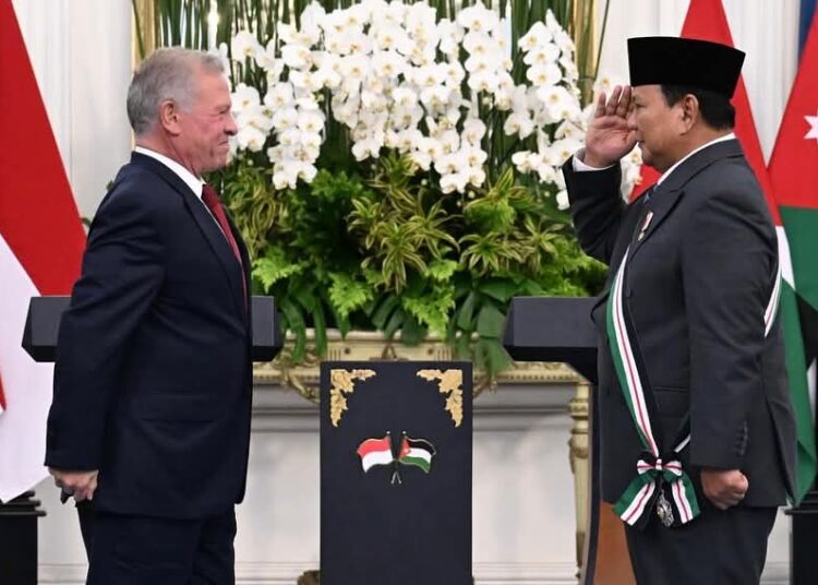 Presiden Prabowo Terima Penghargaan “The Bejewelled Grand Cordon of Al Nahda” dari Raja Abdullah II ibn Al Hussein