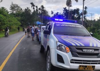 Sat Lantas Polres Sarmi Laksanakan Pengawalan dan PAM Jalur Jalan Salib San Damiano