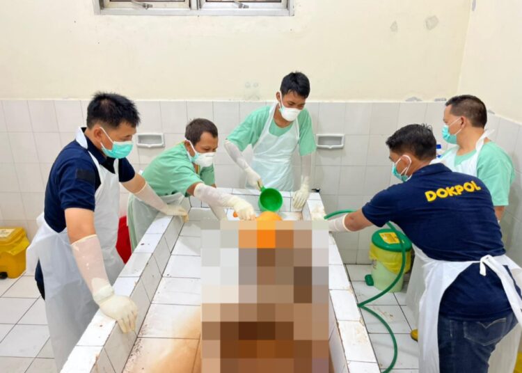 Tim DVI Polri Diterjunkan untuk Identifikasi Korban Longsor di Cibeunying, Majenang