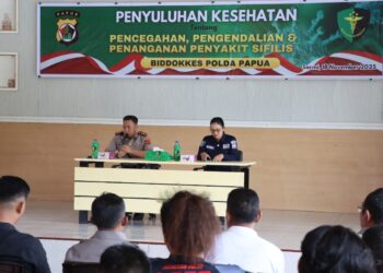 Personil Polres Sarmi Ikuti Penyuluhan Kesehatan Pencegahan dan Pengendalian Penyakit Sifilis dari Biddokkes Polda Papua