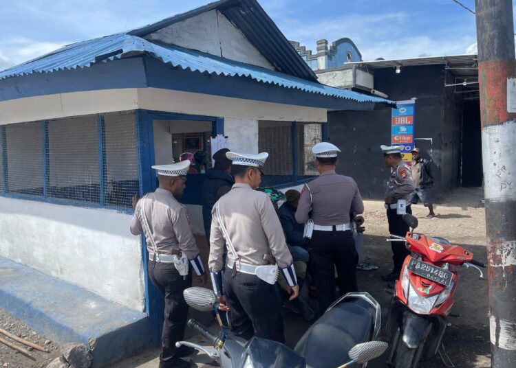 Satlantas Polres Jayawijaya Laksanakan Penyuluhan Keliling, Tingkatkan Kesadaran Tertib Berlalu Lintas