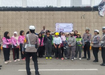 Sat Lantas Polres Jayawijaya Gelar Penyuluhan “Police Goes To Community” Bersama Ikatan Bidan Indonesia