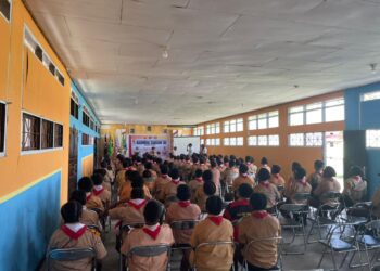 Sat Narkoba Polres Jayawijaya Gelar Sosialisasi Bahaya Narkoba dan Cinta Tanah Air di Mahasiswa Petra Baliem Wamena