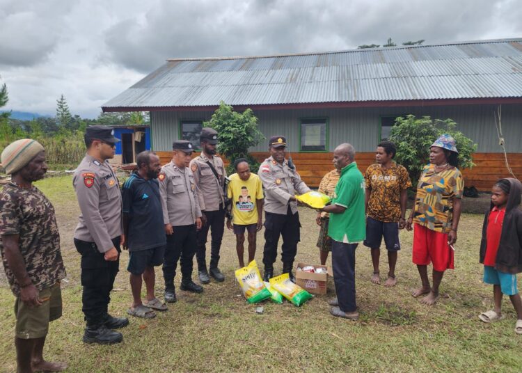 Polsek Kurulu Sambangi Tokoh Agama dan Masyarakat di Pisugi, Sampaikan Himbauan Kamtibmas