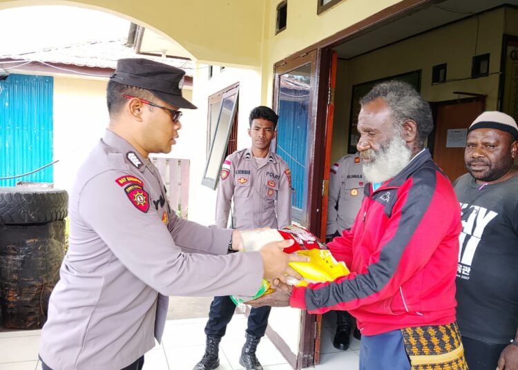 Polsek Kurulu Polres Jayawijaya Sambangi Tokoh Masyarakat, Ajak Warga Jaga Kamtibmas