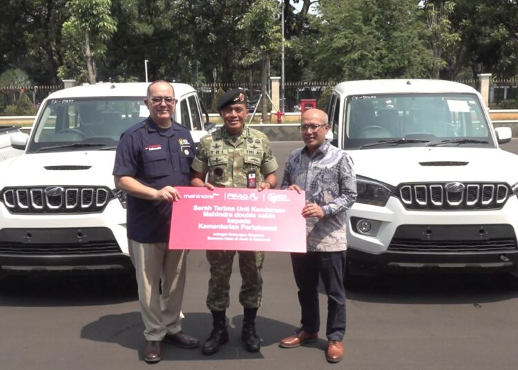 Kementerian Pertahanan menerima hibah empat unit kendaraan Scorpio Vigar dari PT Agrinas Pangan Nusantara