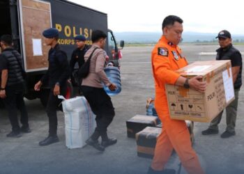 Polda Aceh Kembali Kirimkan Bantuan dan Nakes untuk Korban Banjir di Aceh Tamiang