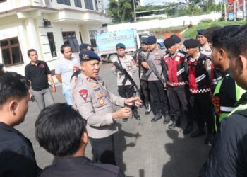 Polda Sumsel Gelar Apel Konsolidasi Pamwal Logistik Bantuan untuk Korban Bencana di Sumatera Utara