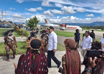 Menko Polhukam dan Kepala BIN RI Tiba di Wamena, Polres Jayawijaya Lakukan Pengamanan Terpadu