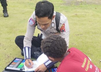 Polri Hadirkan Pendidikan Untuk Generasi Papua di Lanny Jaya