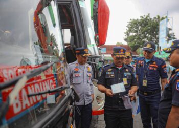 Jelang Nataru, Dishub Kota Bandung Gelar Uji Kelayakan Bus