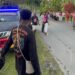 Patroli Dialogis Sat Samapta Polres Sarmi, Sambangi Tradisi Siram Air Masyarakat Pasca Tahun Baru