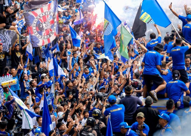 Jelang Persib vs Persija, Wali Kota Bandung Imbau Jaga Ketertiban dan Ajak Nobar di Kecamatan