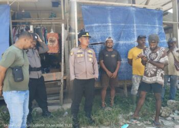 Menciptakan Keamanan tetap Kondusif, Sat Binmas Polres Sarmi Ajak Warga aktifkan kembali regu siskamling