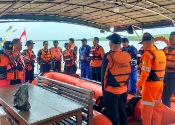 Kecelakaan Kapal K.M. Bintang Laut di Perairan Arafura, Tim SAR Gabungan Lanjutkan Pencarian
