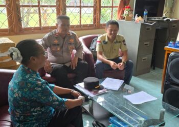 Bhabinkamtibmas Kelurahan Mararena Laksanakan Kunjungan ke SMA Negeri 1 Sarmi