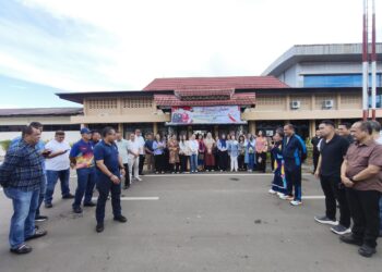 Kadiv Humas Polri Tinggalkan Papua Barat, Kapolda dan Jajaran Lepas Keberangkatan di Bandara Rendani