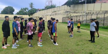 Puluhan Pelajar Ikuti Binlat Seleksi Penerimaan Polri Terpadu 2026 di Stadion 16 November Fakfak