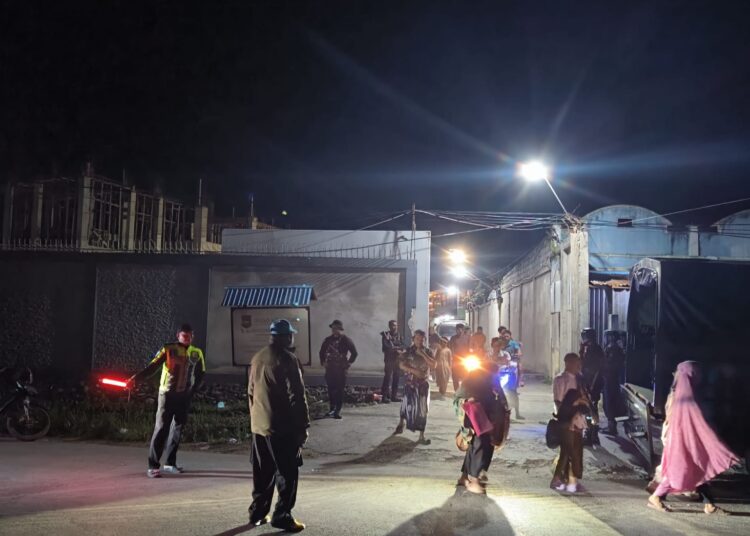 Polres Jayawijaya Laksanakan Pengamanan Shalat Tarawih di Masjid Al Mustaqim Jibama