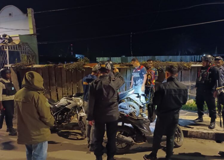 Polres Jayawijaya Pastikan Situasi Kamtibmas Aman Melalui Patroli Siaga